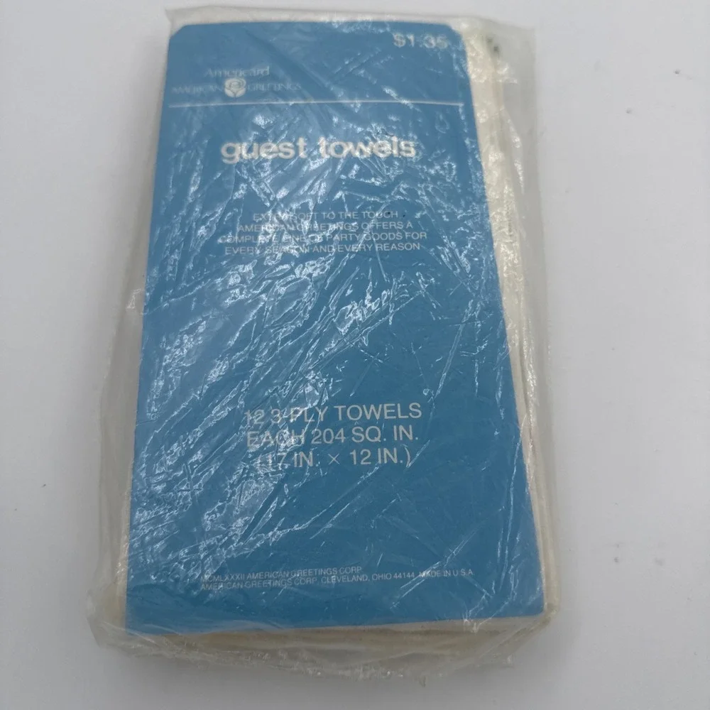 American Greetings Vintage Paper Roses Disposable Hand Towels Unopened